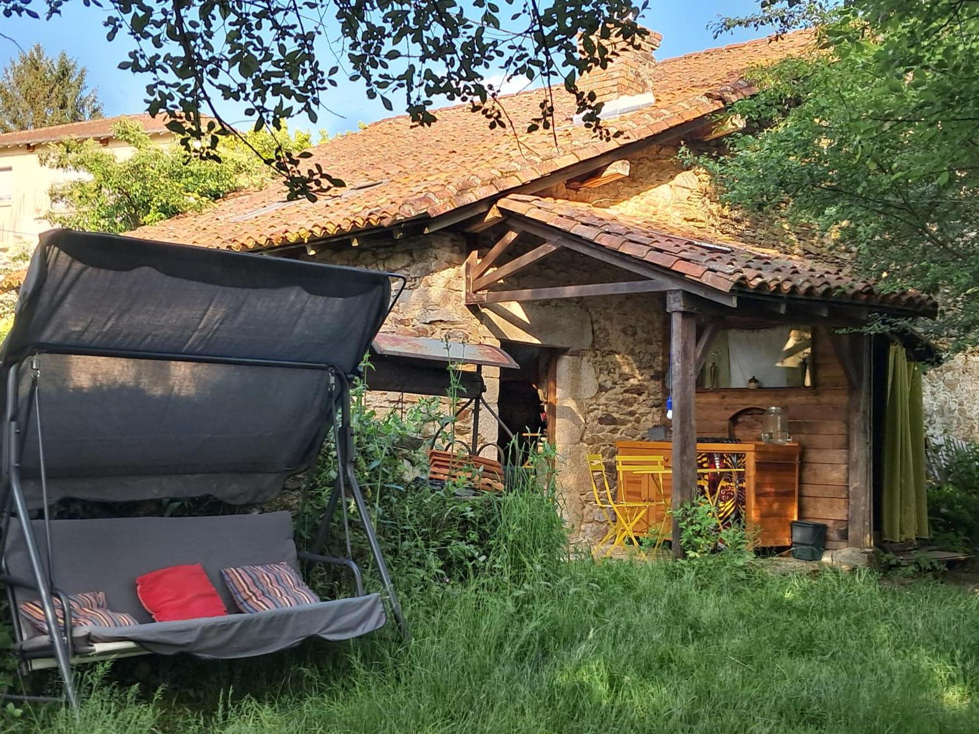 Chambre Insolite Saint-Mathieu Luaran gambar