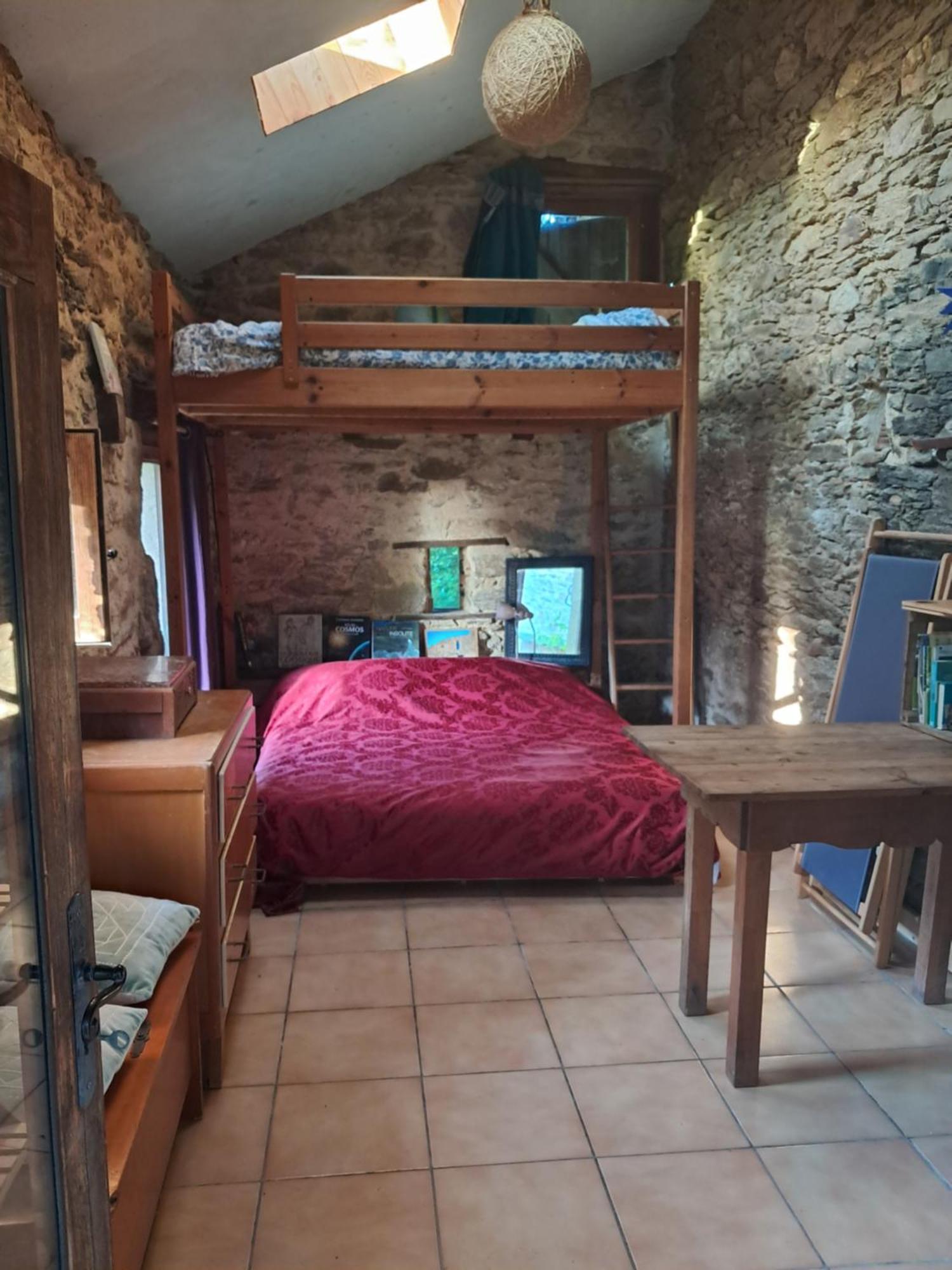 Chambre Insolite Saint-Mathieu Luaran gambar